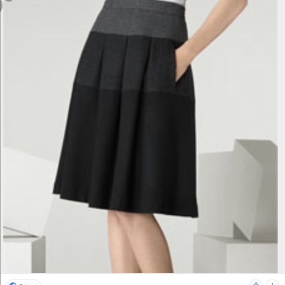 Vince Color Block Pleated Gray Black Wool Skirt with Pockets Size 4 - Picture 7 of 8